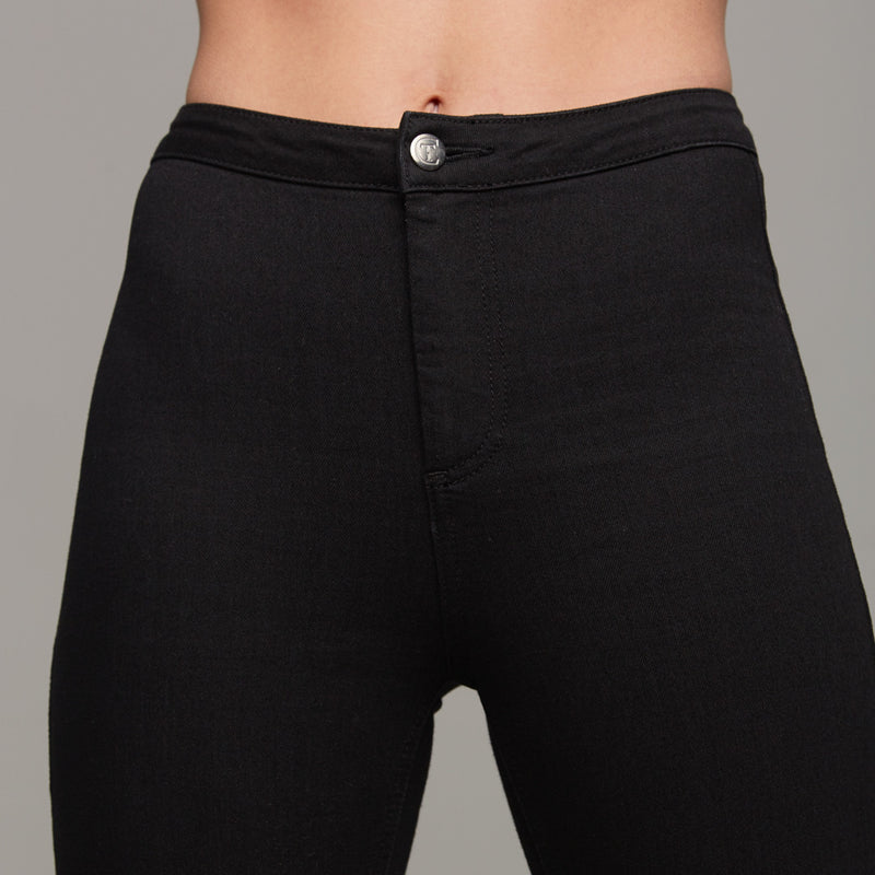 JENI PLAIN BLACK JEANS - CT056